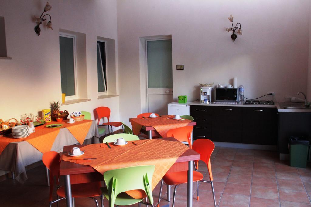 Il Giardinetto Bed & Breakfast Trapani Bagian luar foto